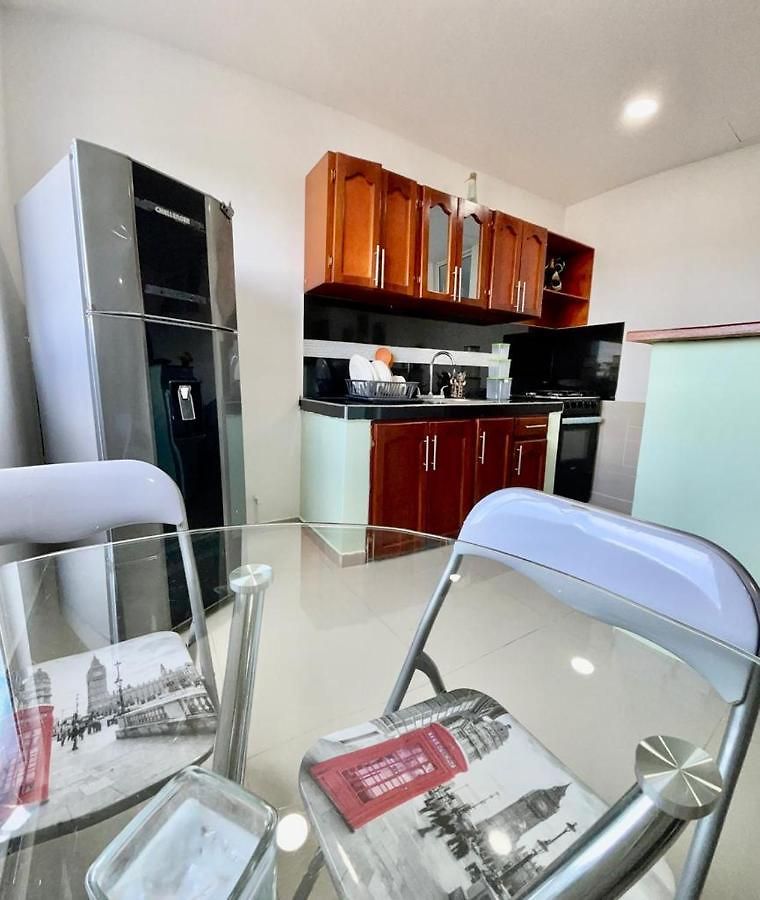 Apartamento 403 *